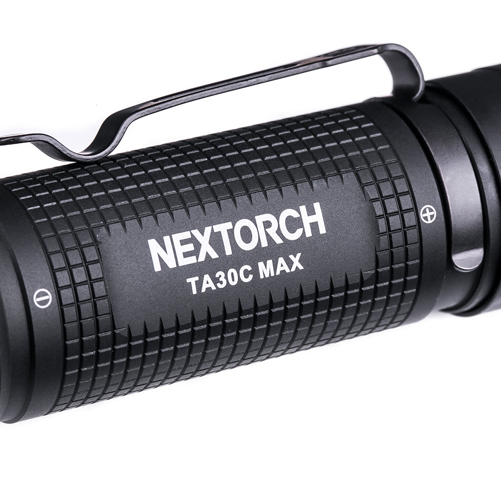 NEXTORCH TA30C MAX (3000 lm) Taktische Taschenlampe