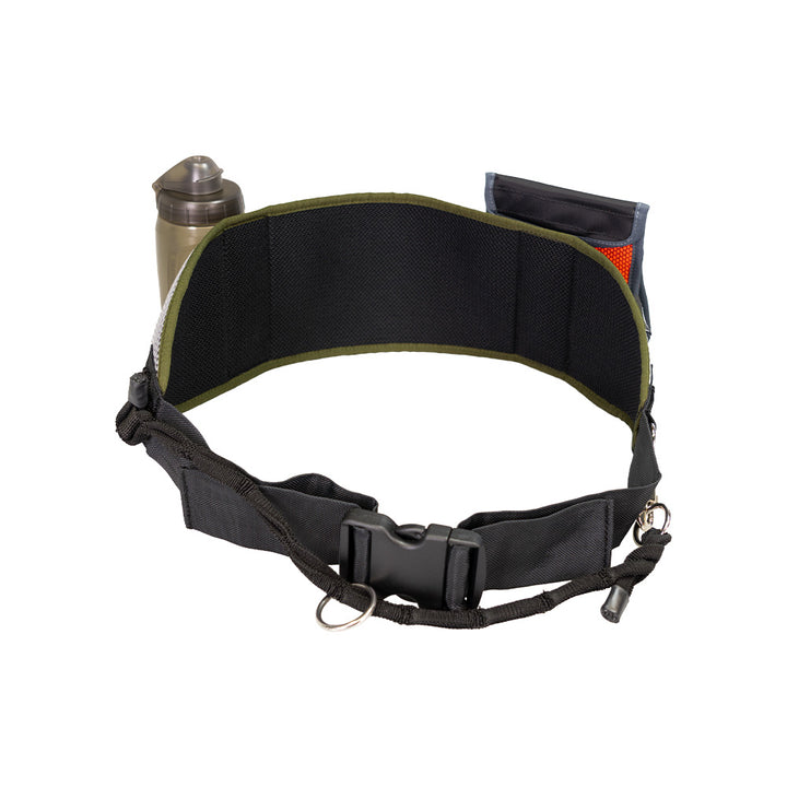 Der Jogginggurt Tourer zum Joggen, Wandern & Canicross mit deinem Hund. Mit Fidlock® Trinkflasche & Snacktasche.
Frontansicht