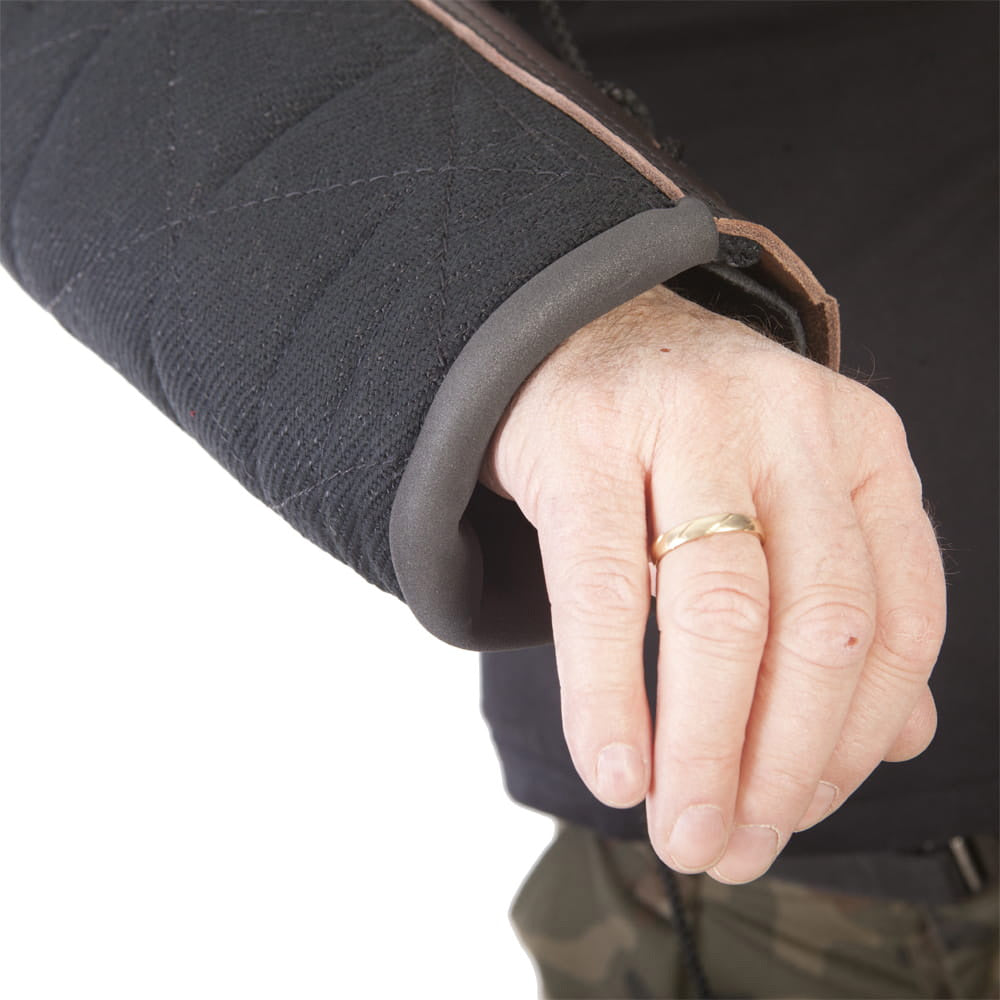 Civilian bite guard arm Leo-1 CYWIL Dingo Gear